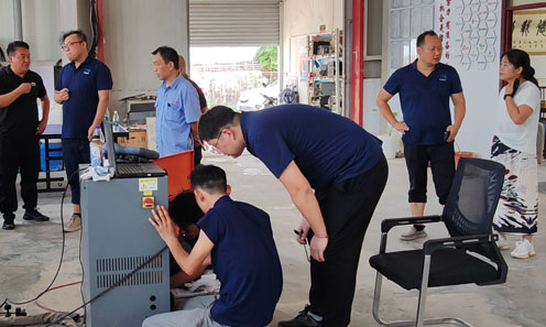 泰國(guó)不遠(yuǎn)萬(wàn)里來(lái)公司考察